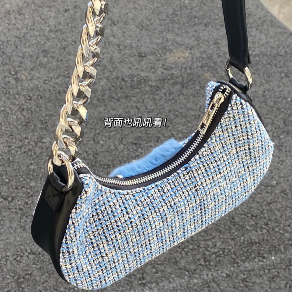 Beatrix Baguette Bag